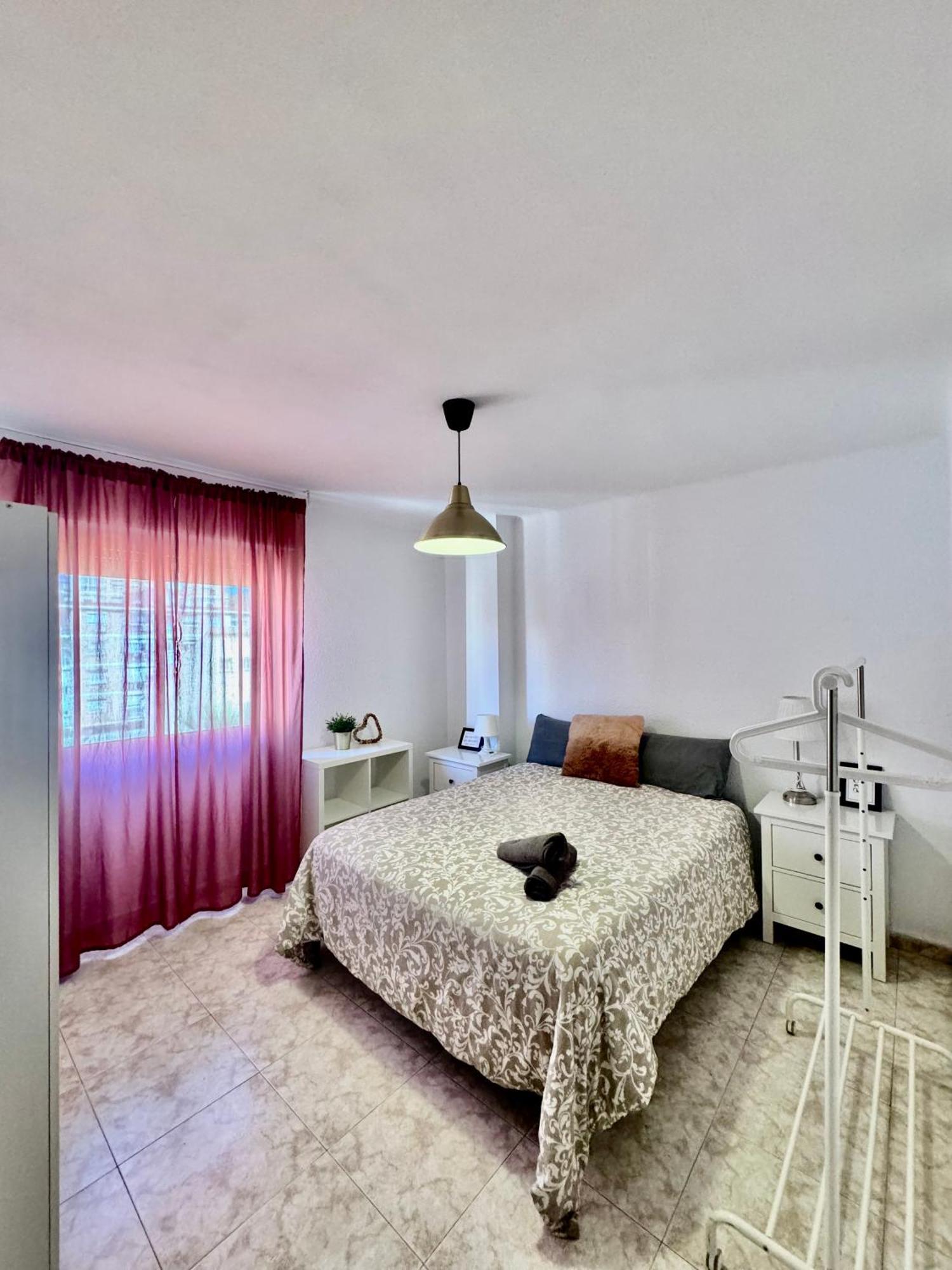 Acogedor Apartamento En Малага Екстер'єр фото