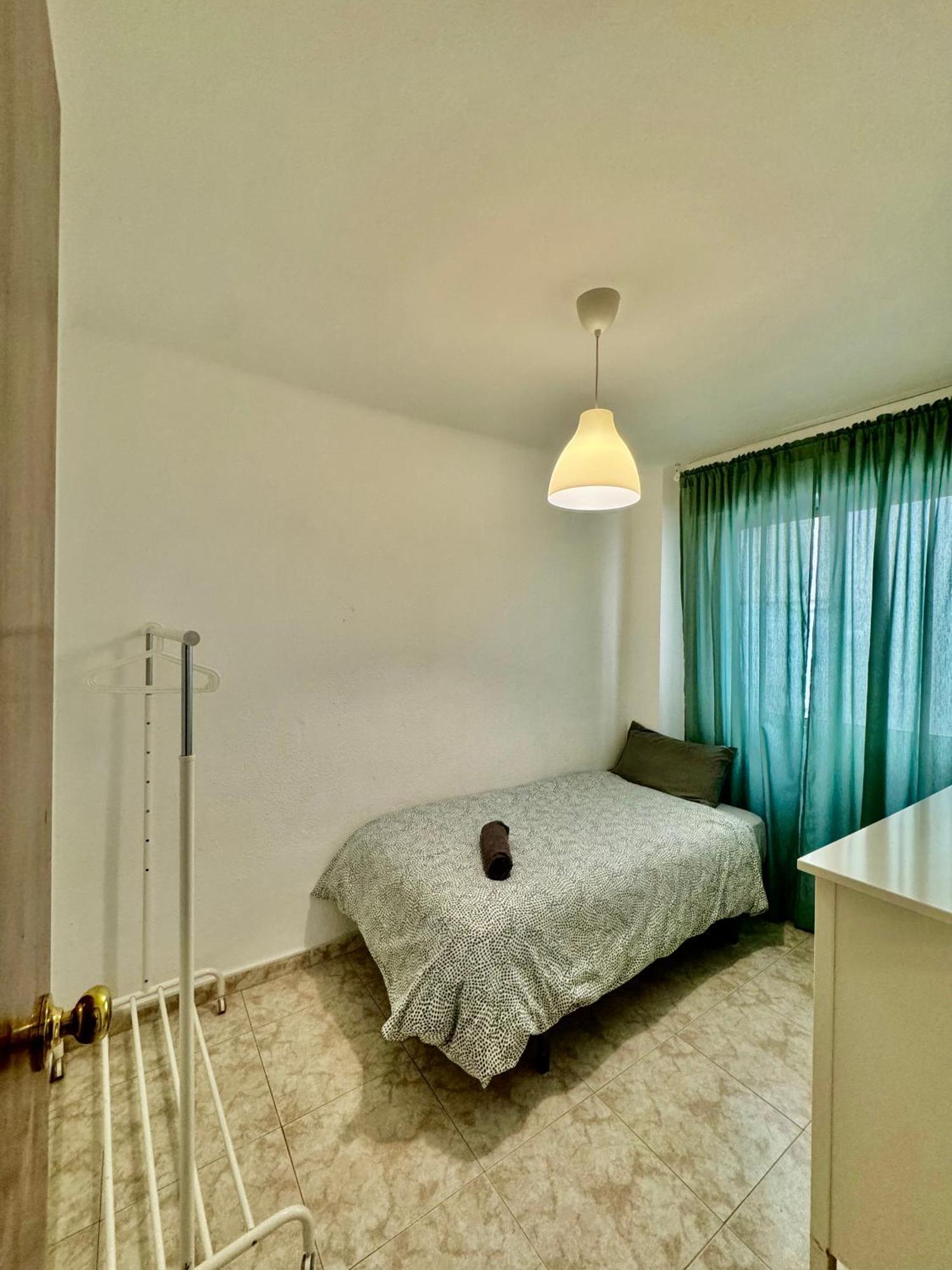 Acogedor Apartamento En Малага Екстер'єр фото